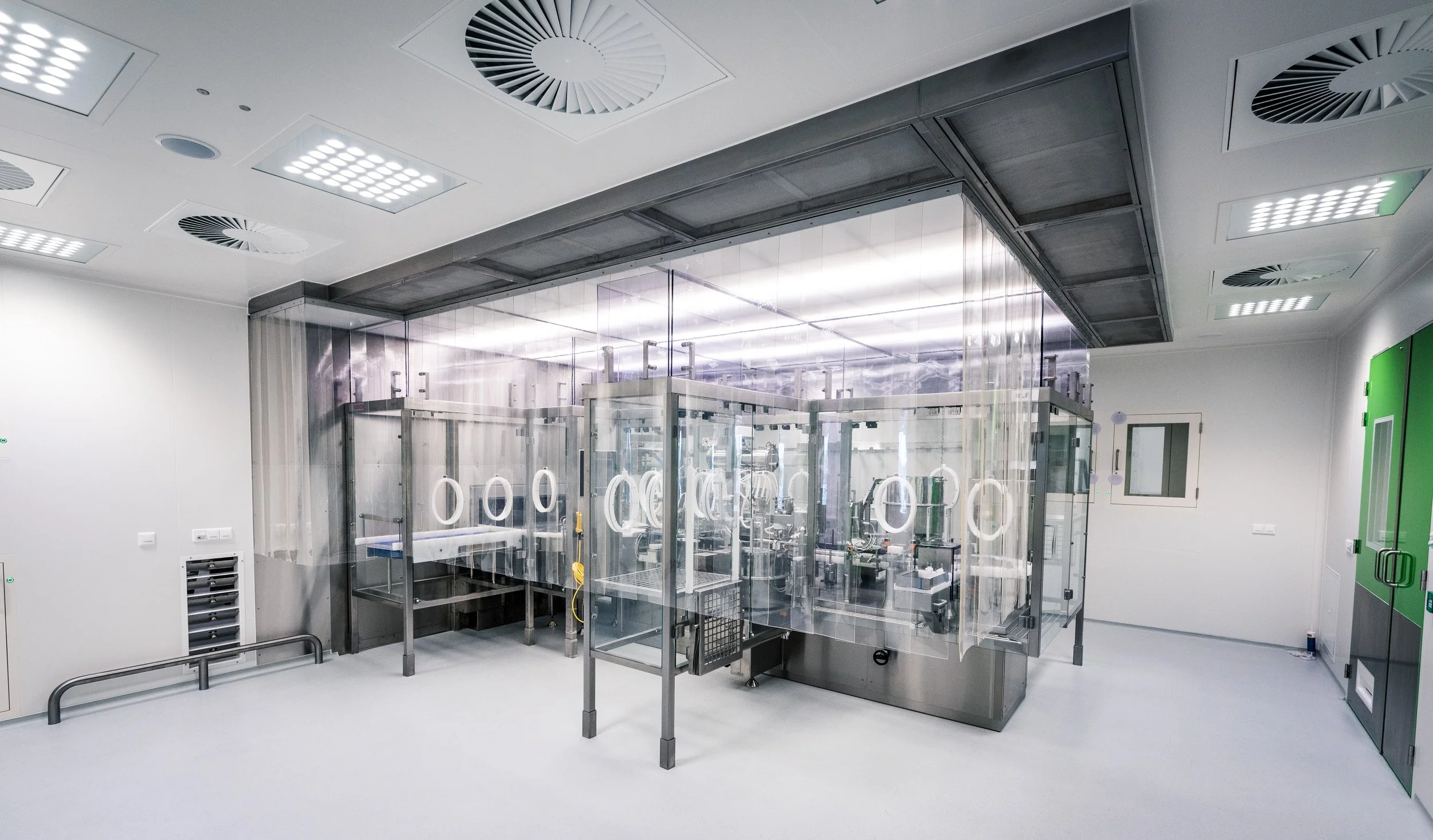 Kropman-Contamination Control-Produlab-Pharma-Cleanroom-Skid-5.jpg
