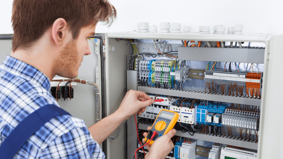electrical-contracting-03.png
