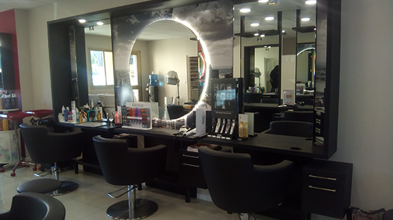 salon-de-coiffure-franchise-VOG-montetafranchise-nadiabard-.png