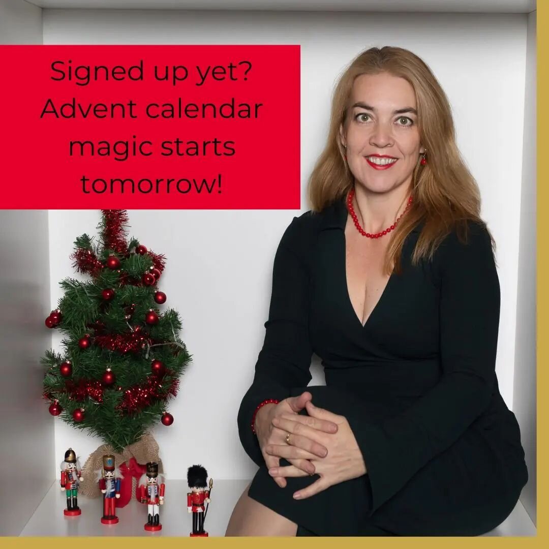 🎁I'm so impressed that so many people signed up for my FREE Advent Calendar already! It means people are eager to grow their personal brand, they want to extend their knowledge of how to create awesome brand visuals. They want to get inspired and su