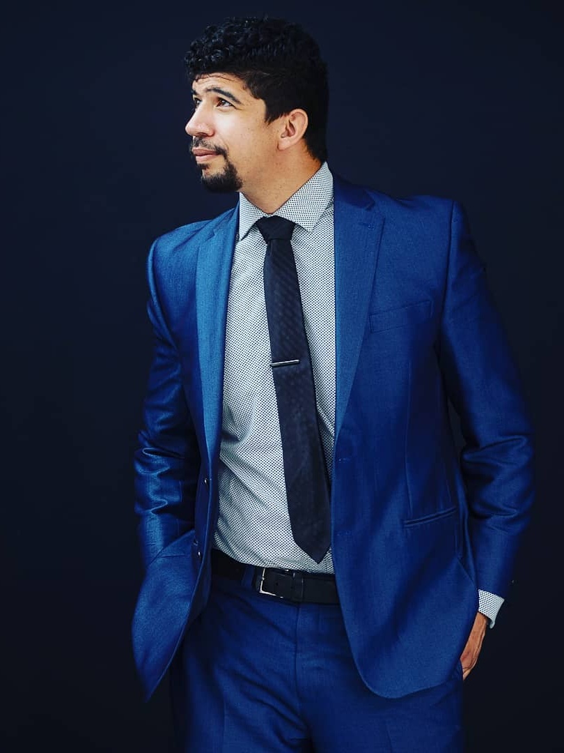 Blue+suit.jpg