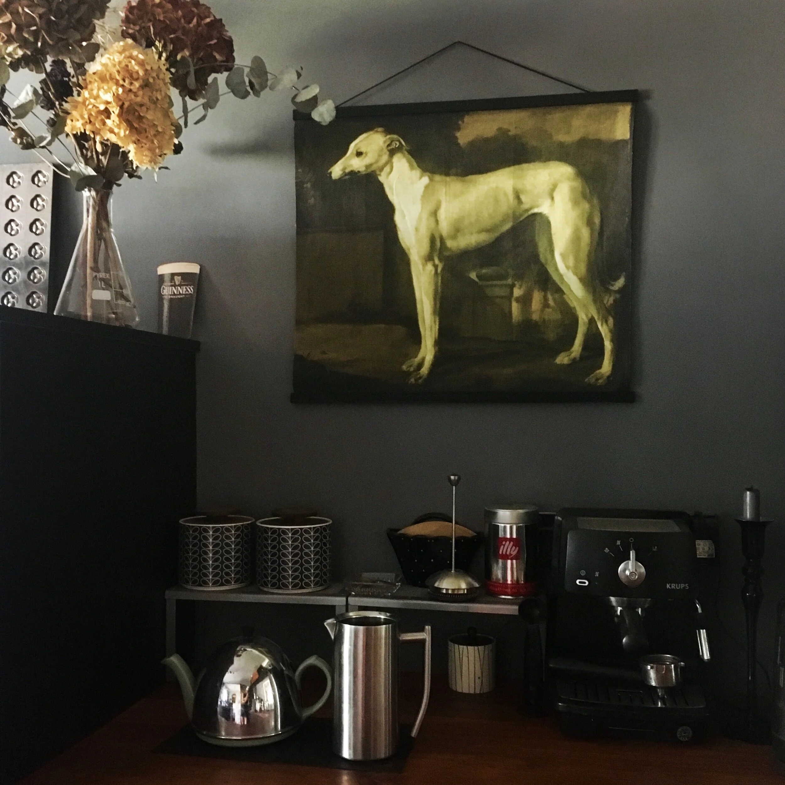 greyhound-print-painting