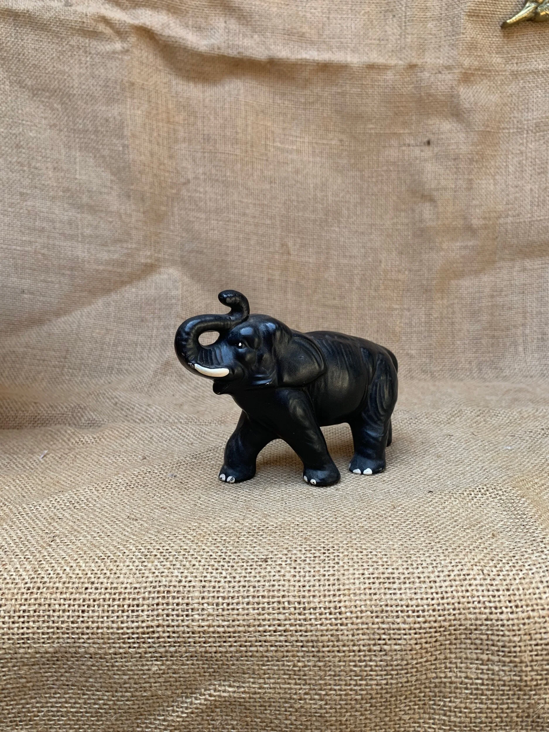 9F96EAF0-3550-476A-8D2E-76699DBE59BE