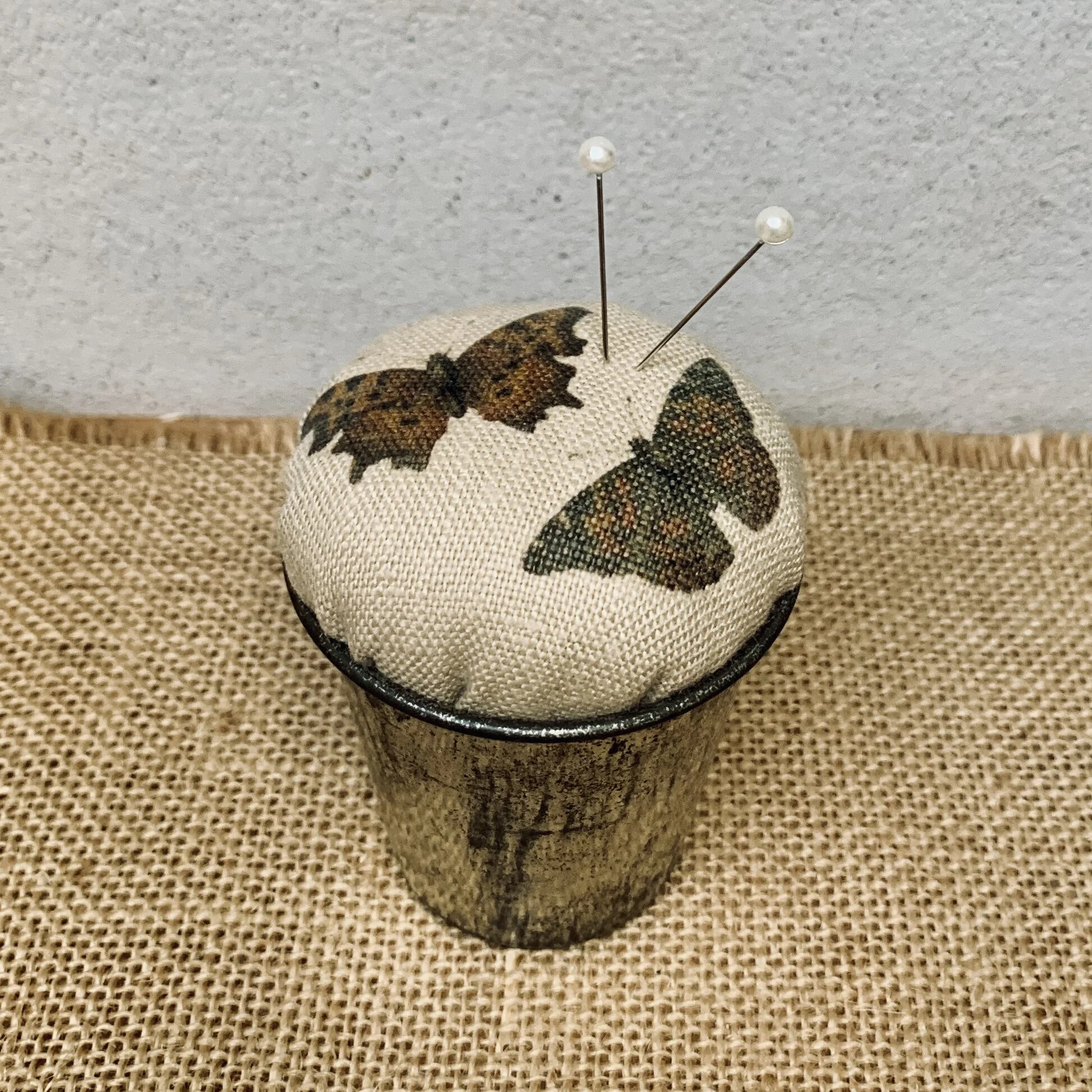 F253D1FB-A8B5-428B-B252-4D37B85694D1