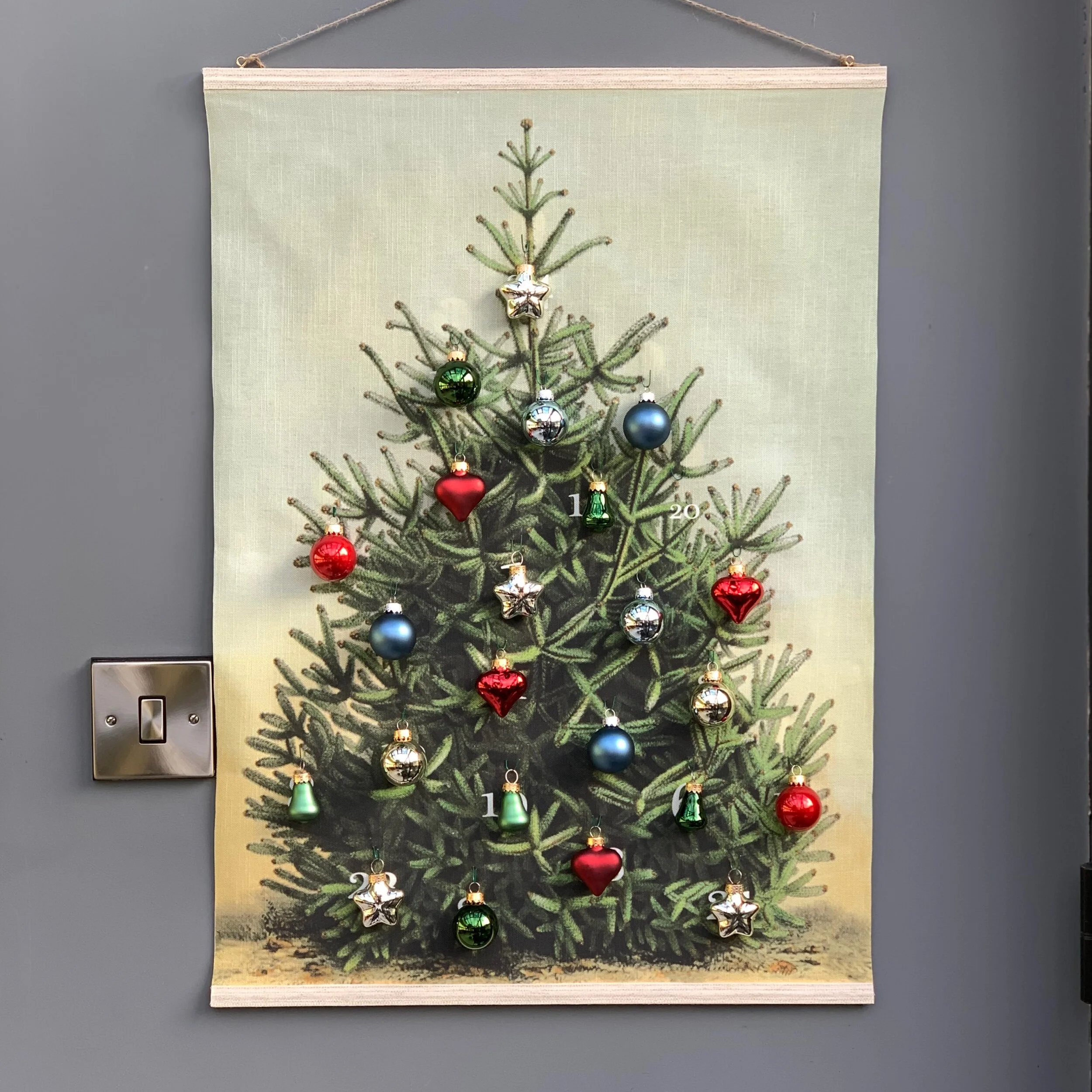 "Decorate Your Own" Reusable Advent Calendar Tree