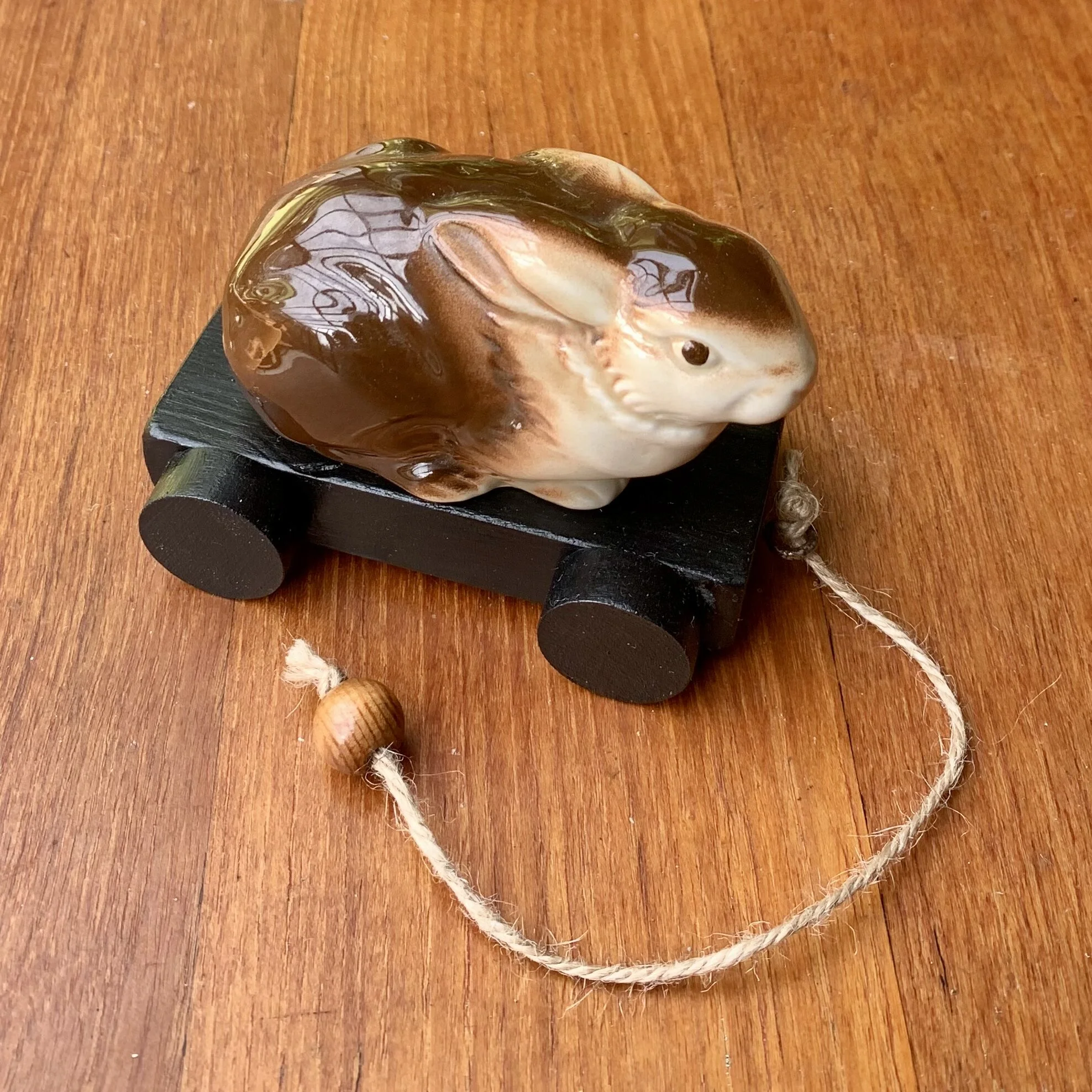 6A27C949-10DF-4C33-806E-6B55E01E5BD5