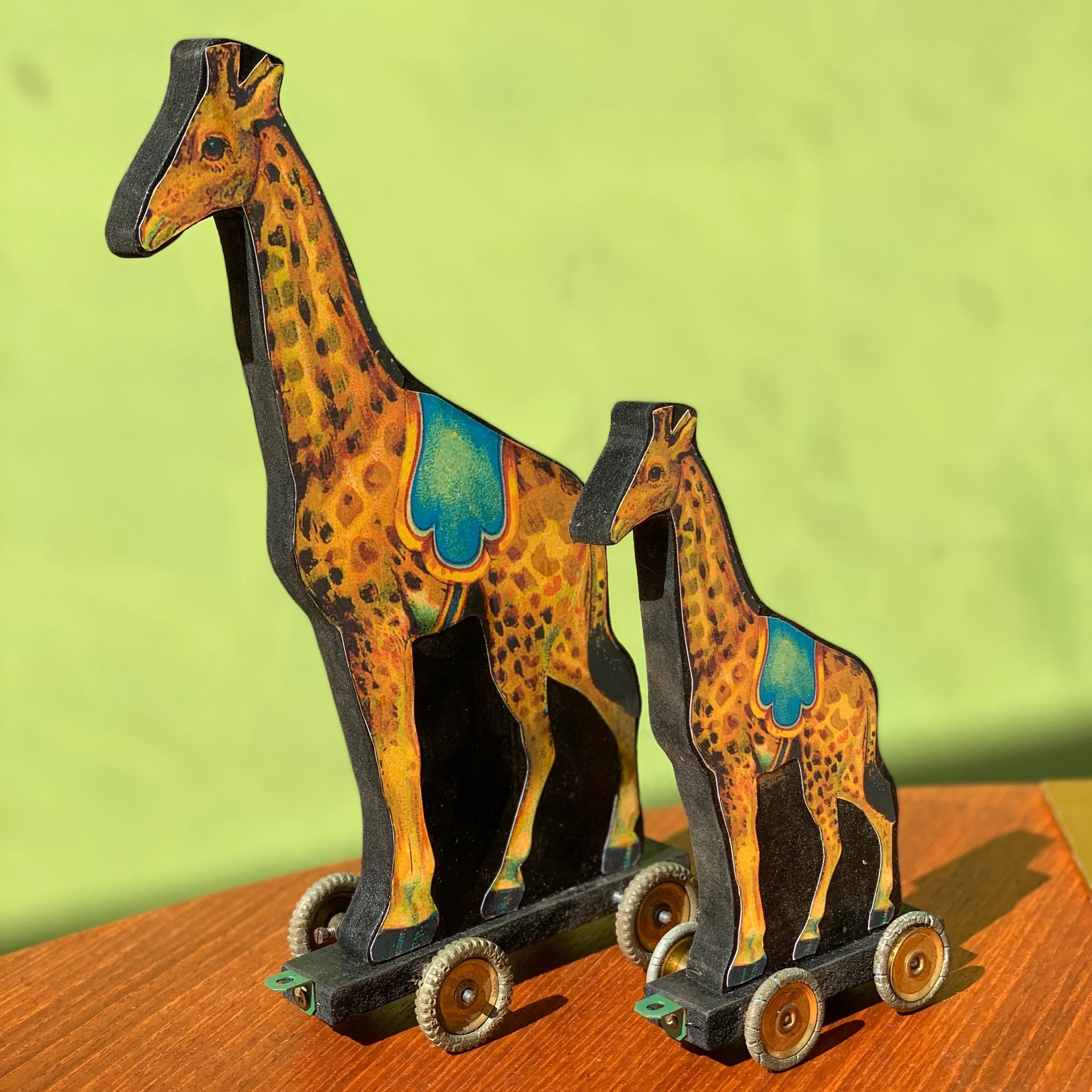 Circus Giraffe on Wheels