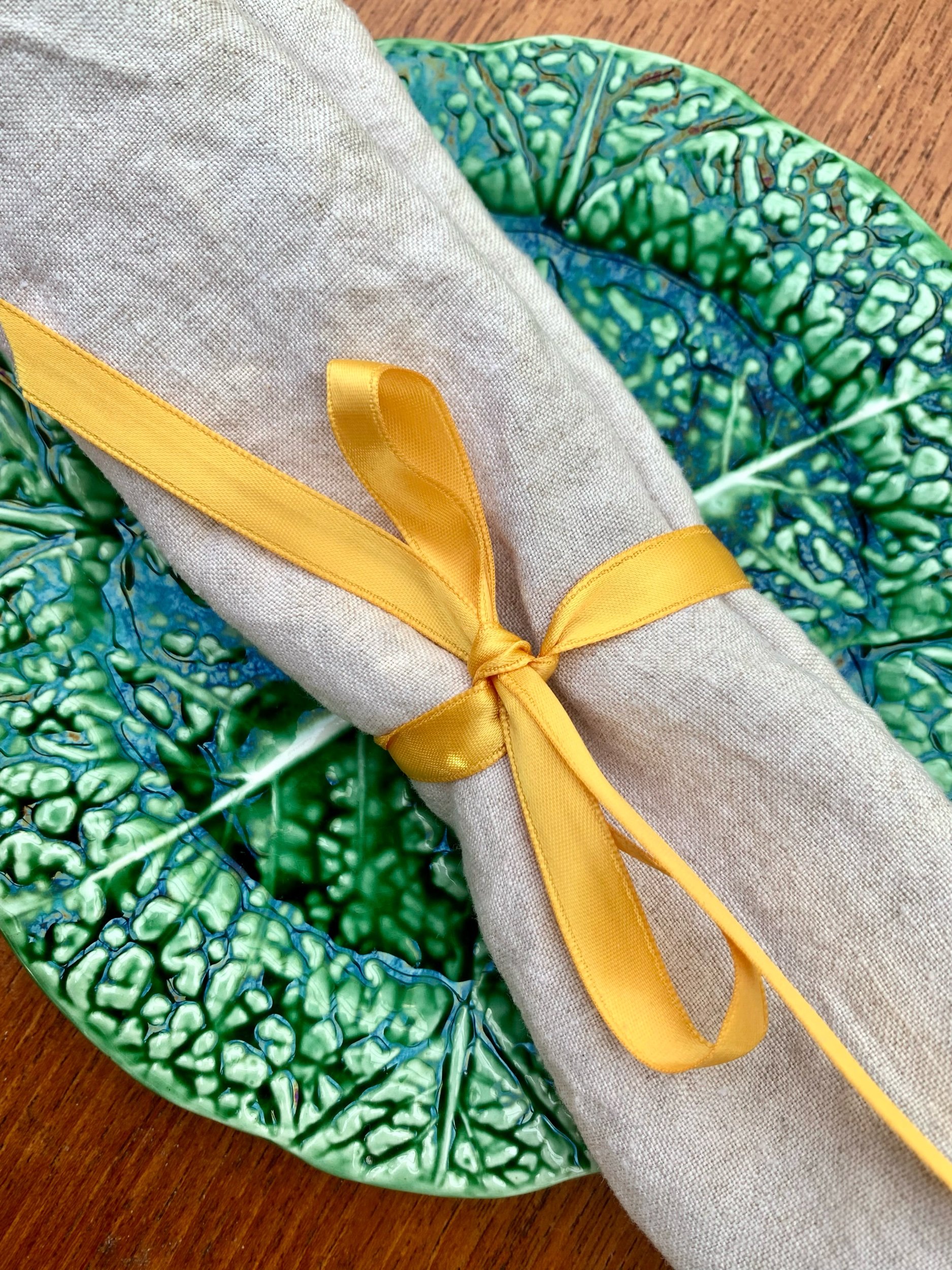 speckled egg napkin ties.jpeg