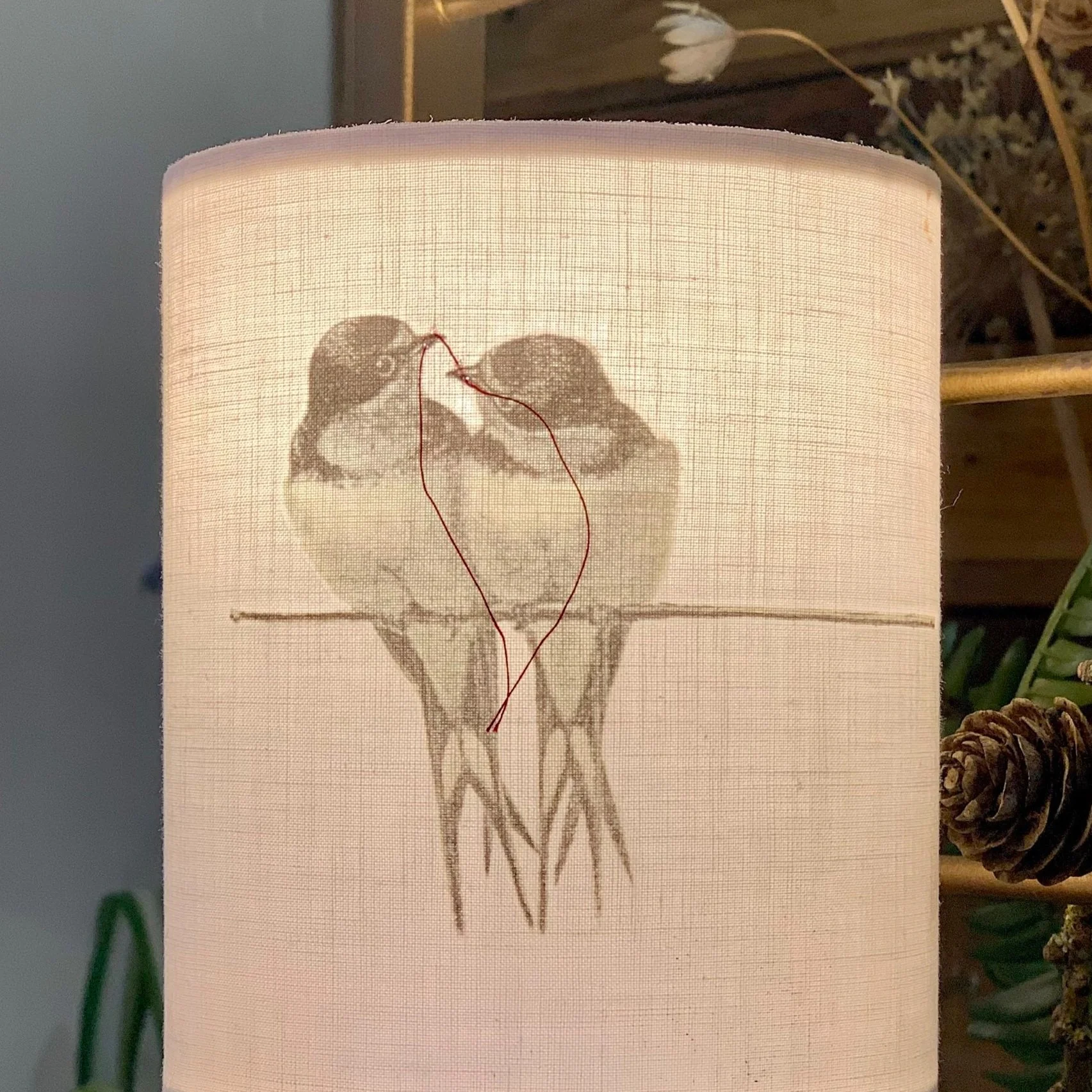 swallow-lamp.jpg