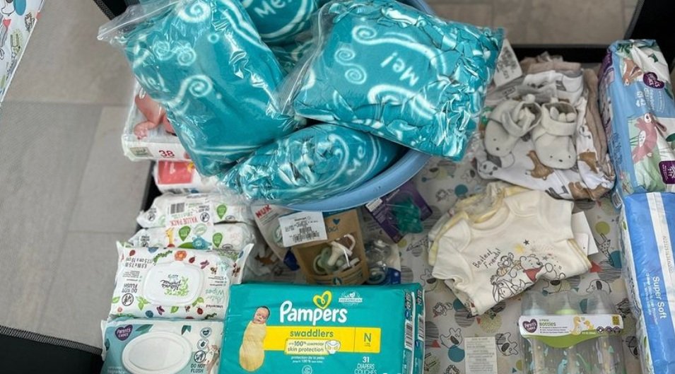 World's Largest Baby Shower - Last Call