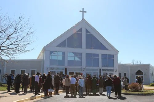 Palm Sunday Outside 2024.jpeg