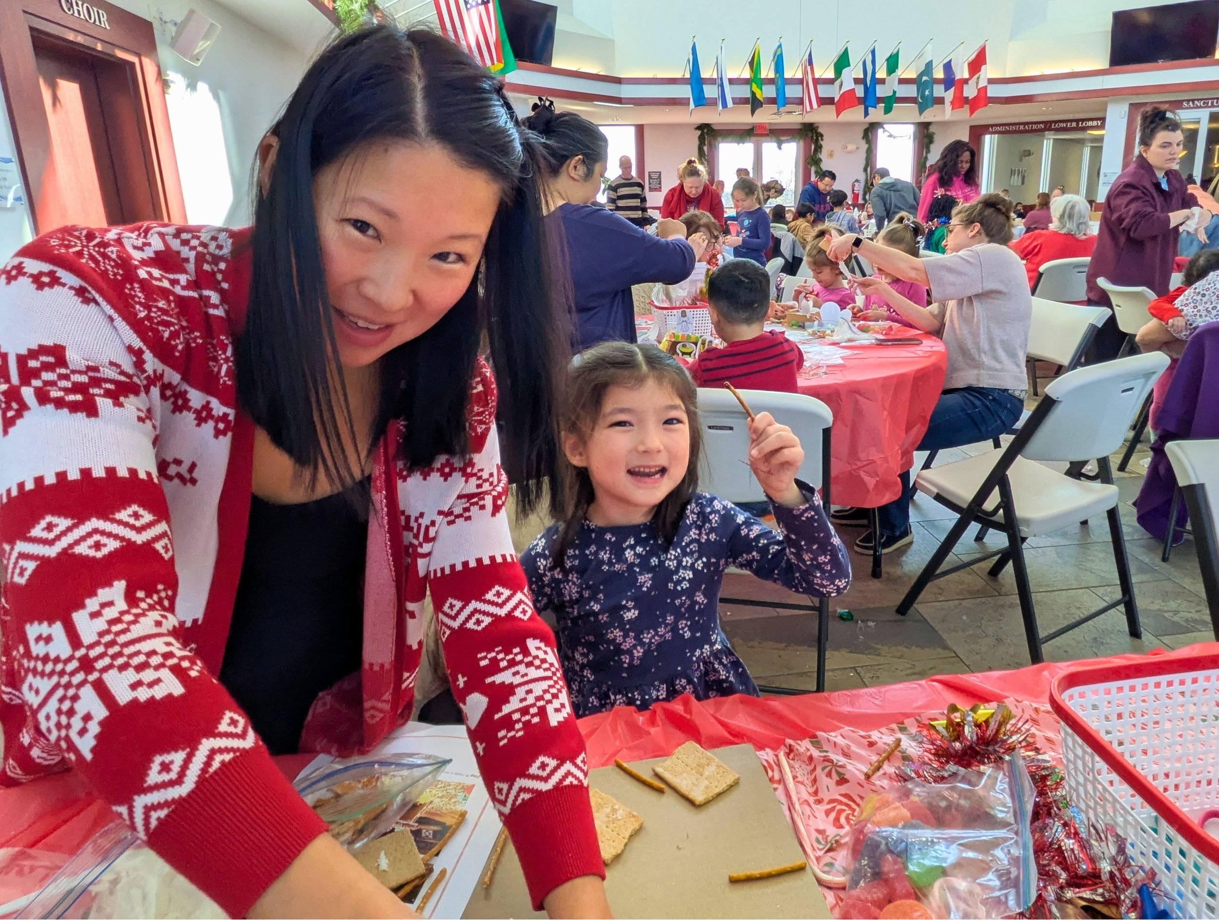 Gingerbread Bash 2025-29.jpg