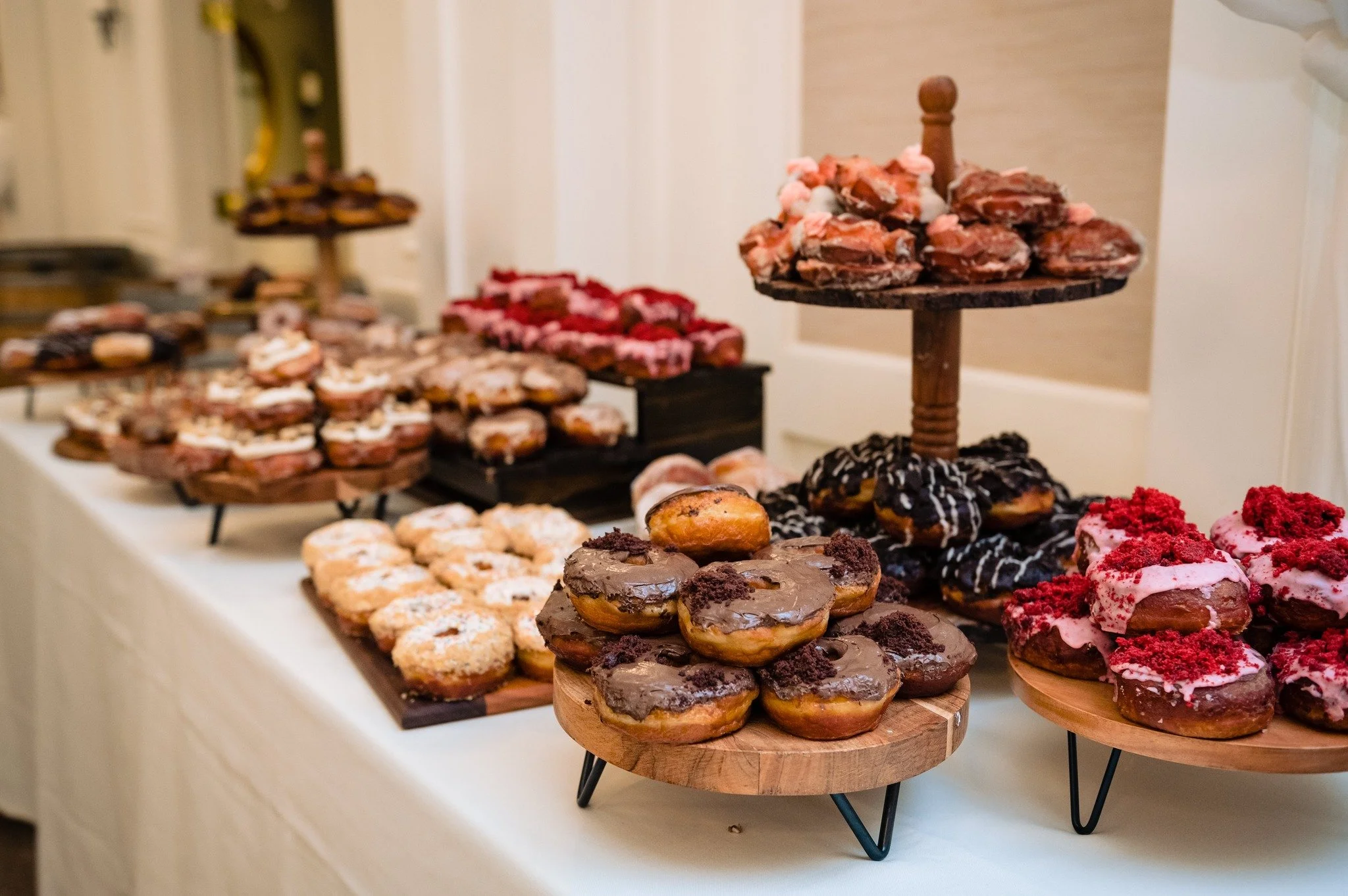 Becca + John 5.20.23
-Donut Bar-
Photographer: @stephenwhiting 
Florist: @sarahsfloral
Makeup: @bombchellebeautymua 
DJ: @djdannywalsh 
Videographer: @pirateslanevideo 
Donuts: @pvdonuts 
Cake: @sweetsenseglutenfree 
Bride: @_beccadoran
Groom: @jo