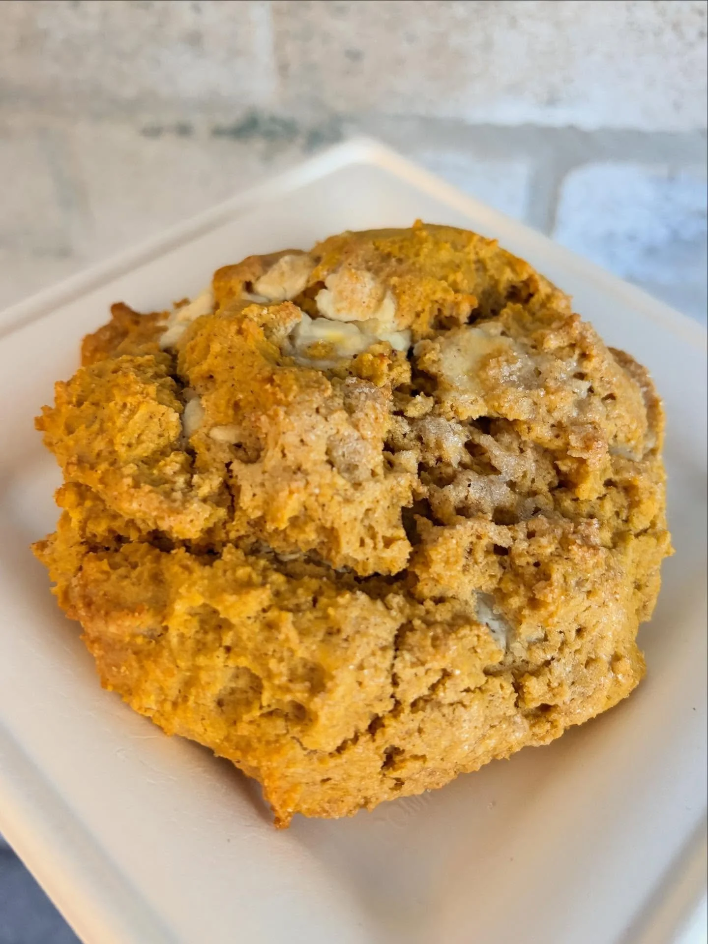 Have you tried our white chocolate pumpkin scone yet? Kick off Autumn with this delicious seasonal scone! Available Wednesdays &amp; Fridays at 8am🍂

#sconesofinstagram #bakedfreshdaily #fromscratch #fallfavorites #breadandchocolate