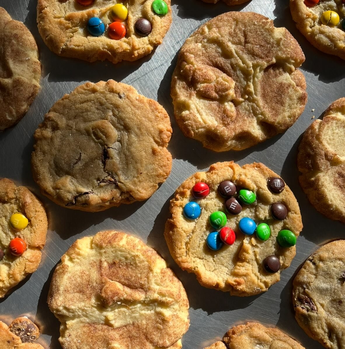 It&rsquo;s a beautiful day for fresh baked cookies! Stop by  B&amp;C for a warm cookie &amp; enjoy the sunshine on our patio! Spring is in the air 🌸☀️🌷

#warmgooeycookie #shopsmall #bakedfreshdaily