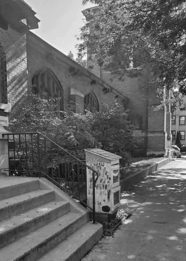 1244 W Thorndale Ext.jpg