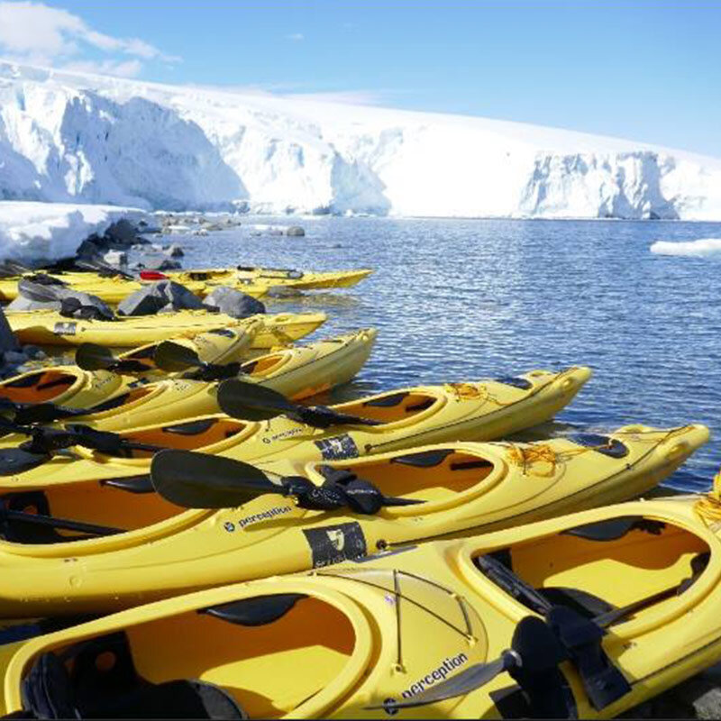 sea-kayaking-in-antarctica.jpg