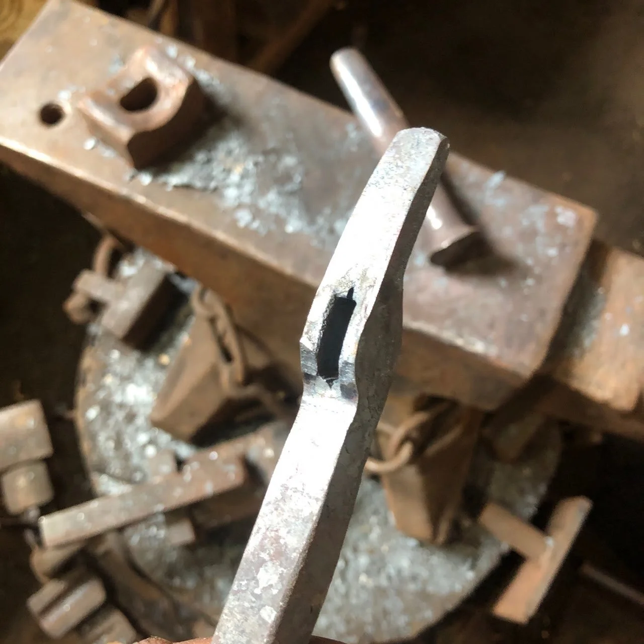 'Horse mouth' pliers/Chinese plane stop