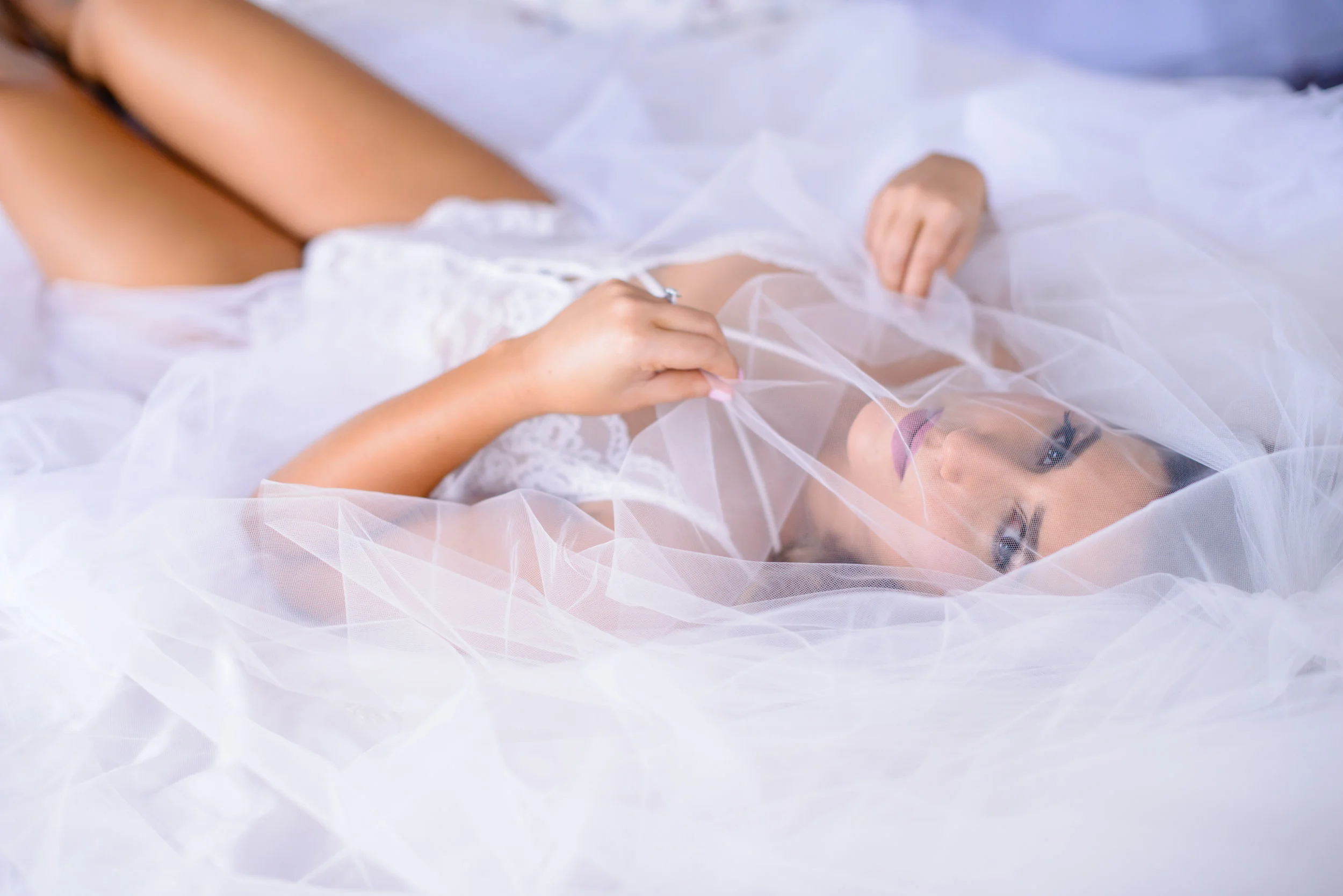 White Rompers and Gorgeous Smiles | Orlando Boudoir Photographer