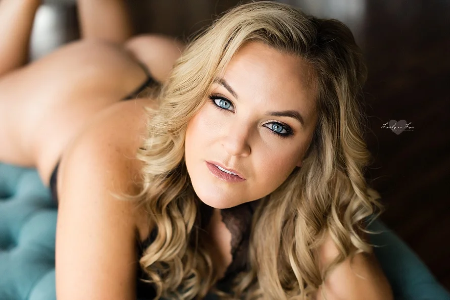 Sexy Flirty Boudoir Session | Orlando Boudoir Photographer