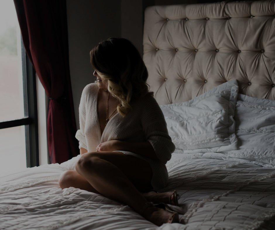 Square Chicago Pinup Email Graphics (3).png