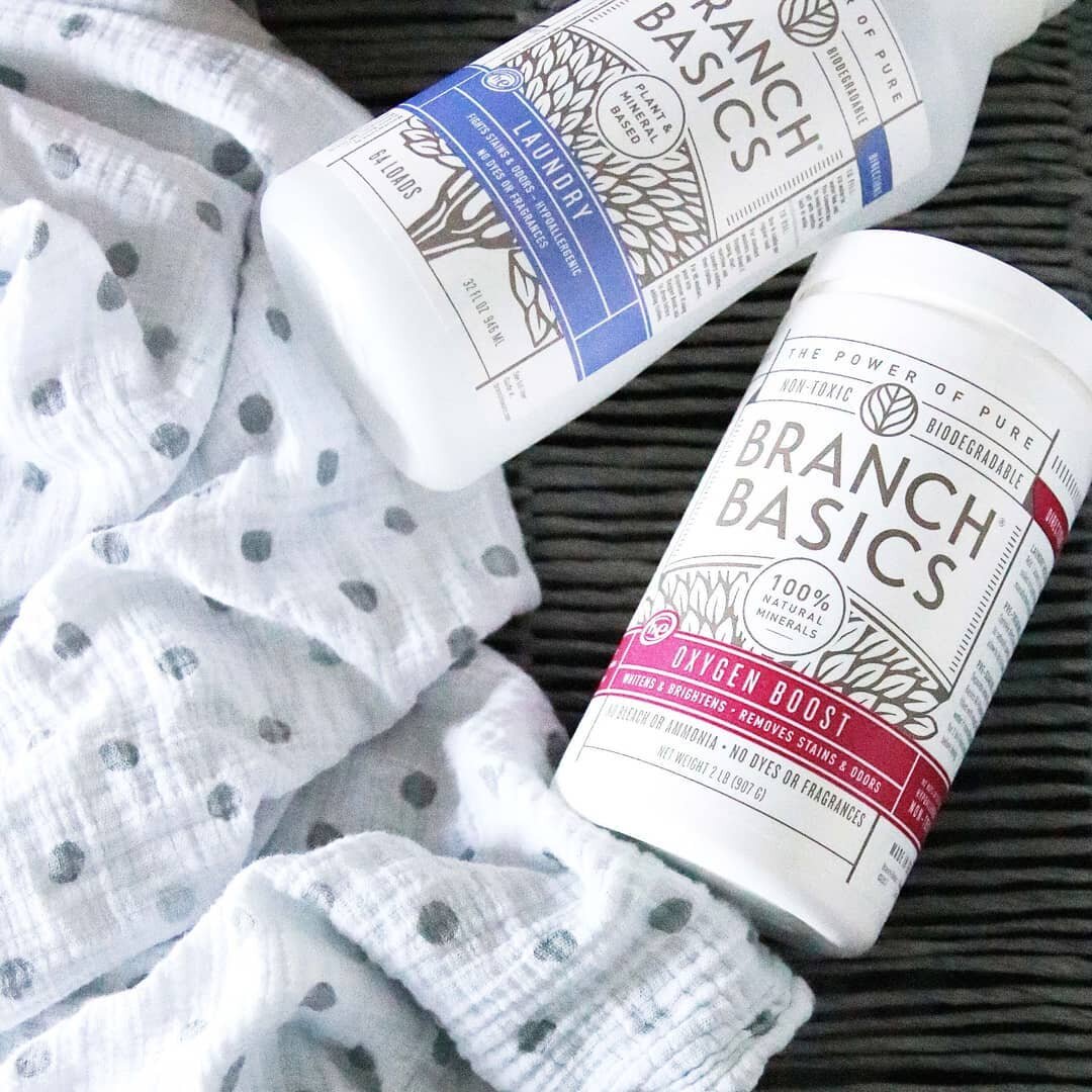 Finding products that have less, minimal or no harsh products is what does it for me. Add @branchbasics to your list!
📸 @_teylernacole
.
.
.
.
.
.
#myfavoritethings  #momswhoblog #blackmomswhoblog #fashionbloggers #vloggers #dirtylaundry  #fbloggers