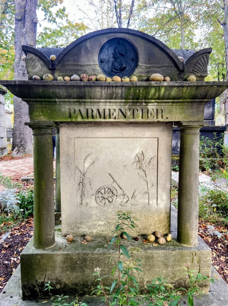 Parmentier's grave in Père Lachaise cemetery