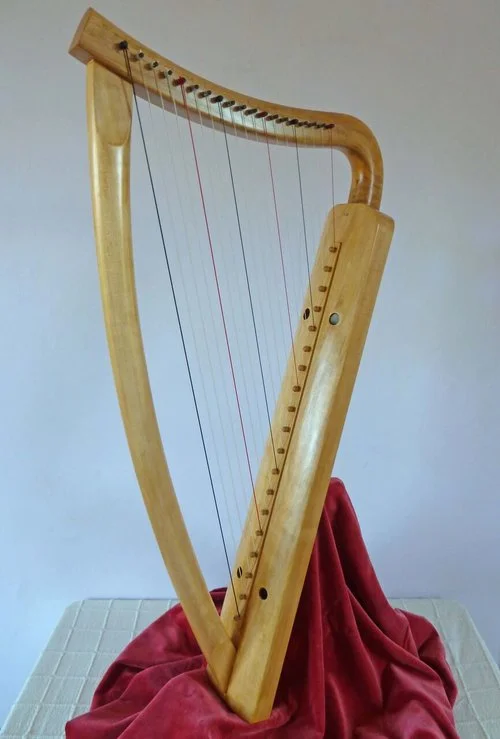 Find A Professional Medieval Harp Maker For Your Next Early Instrument 