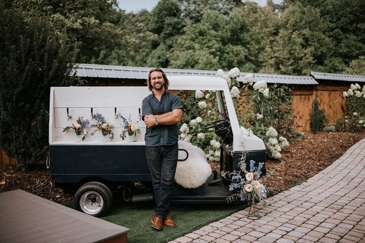 Who knew I'd be running a mobile bar business. Life really does throw you some curve balls and sometimes you just need to go with the flow in order to find a more beautiful place in your life. I imagine floating down a river in a small boat, surround