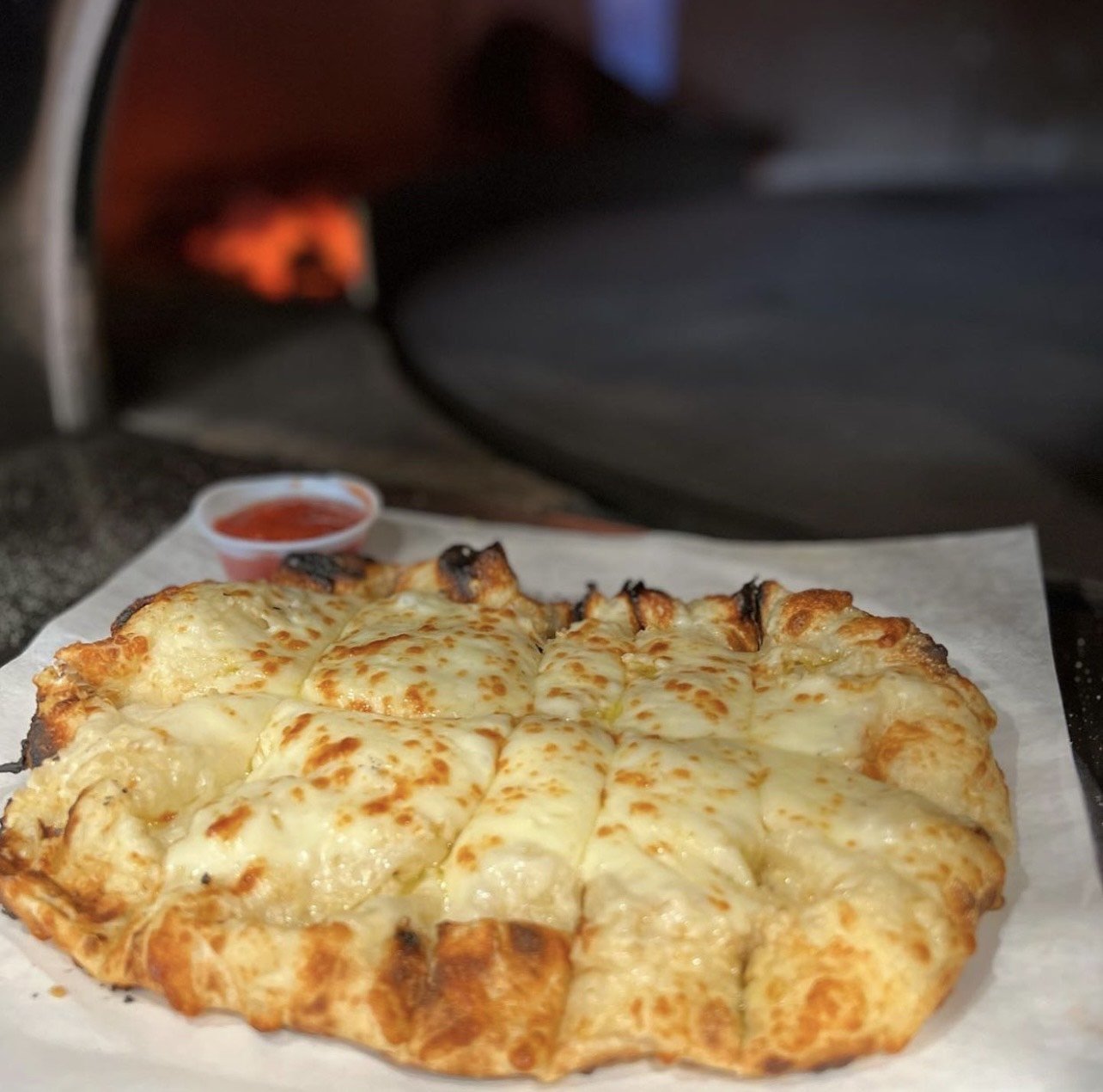 cheesy garlic bread.JPG