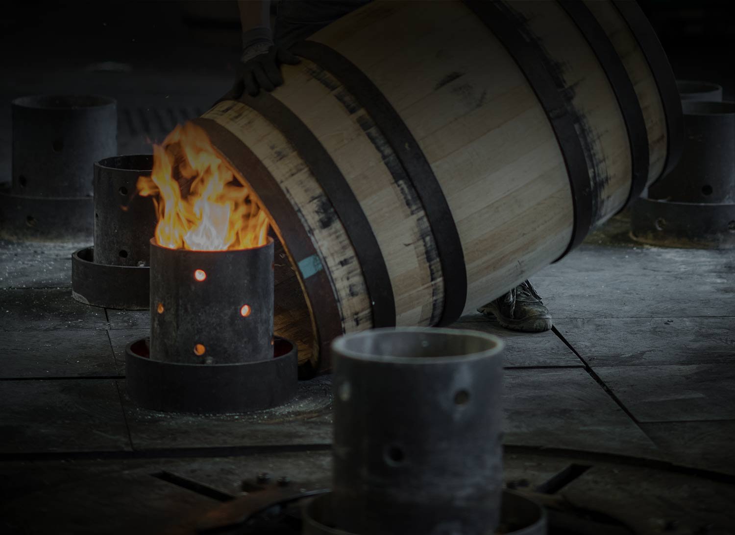 hero-tonnellerie-plantagenet-toasting-barrel.jpg
