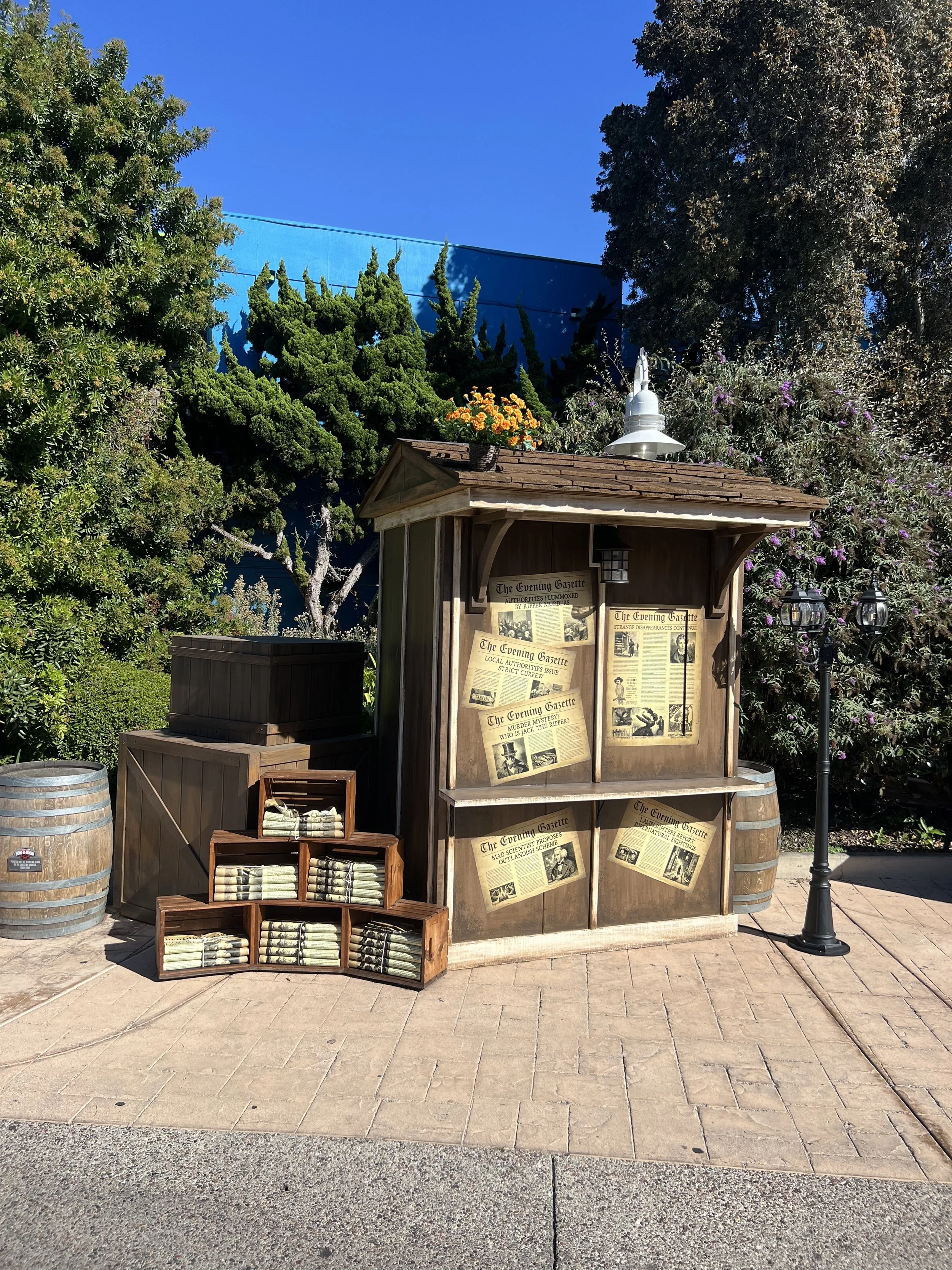 Howl-O-Scream  Display