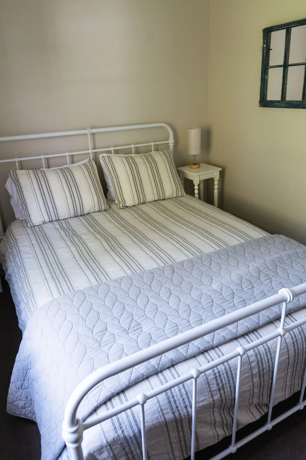 Queen Room 2
