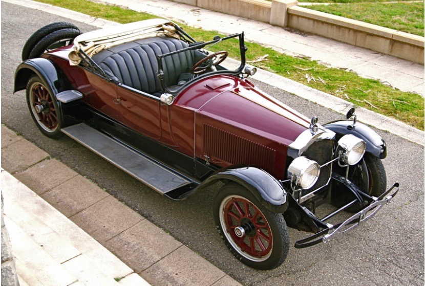 1922 Packard Twin Six Runabout