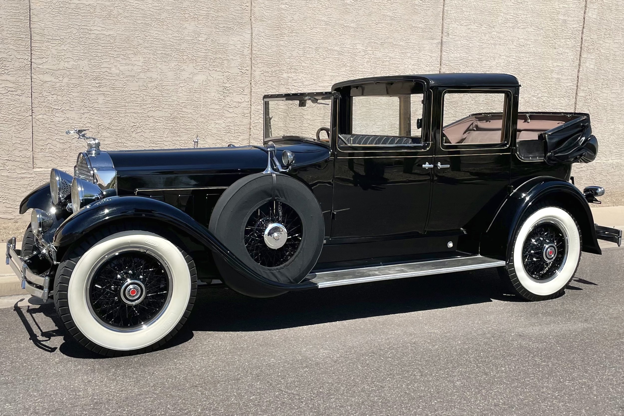 1929 Packard 640 All Weather Town Car