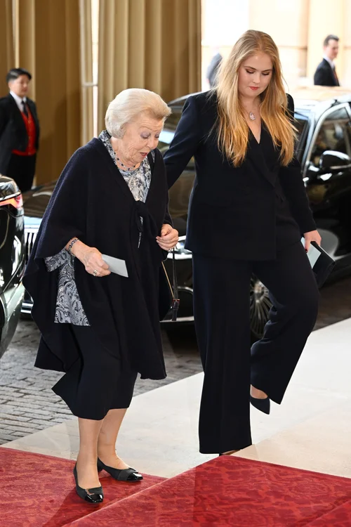 The Princess Of Orange And Princess Beatrix Attend Coronation Reception the-princess-of-orange-and-princess-beatrix-attend-coronation-reception