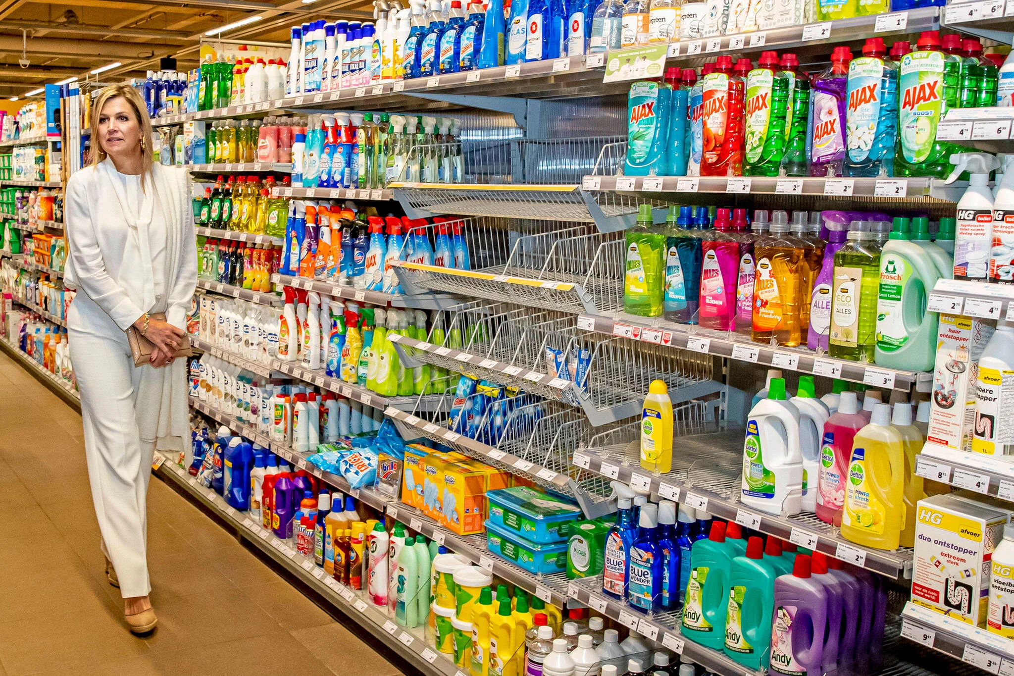 Queen Maxima Visits Supermarket And Waste Company Royal Portraits Gallery I'm in love with the queen of the supermarket there's nothing i can say each night i take my groceries and i drift away and i drift away. https royalportraitsgallery com home queen maxima visits supermarket and waste company