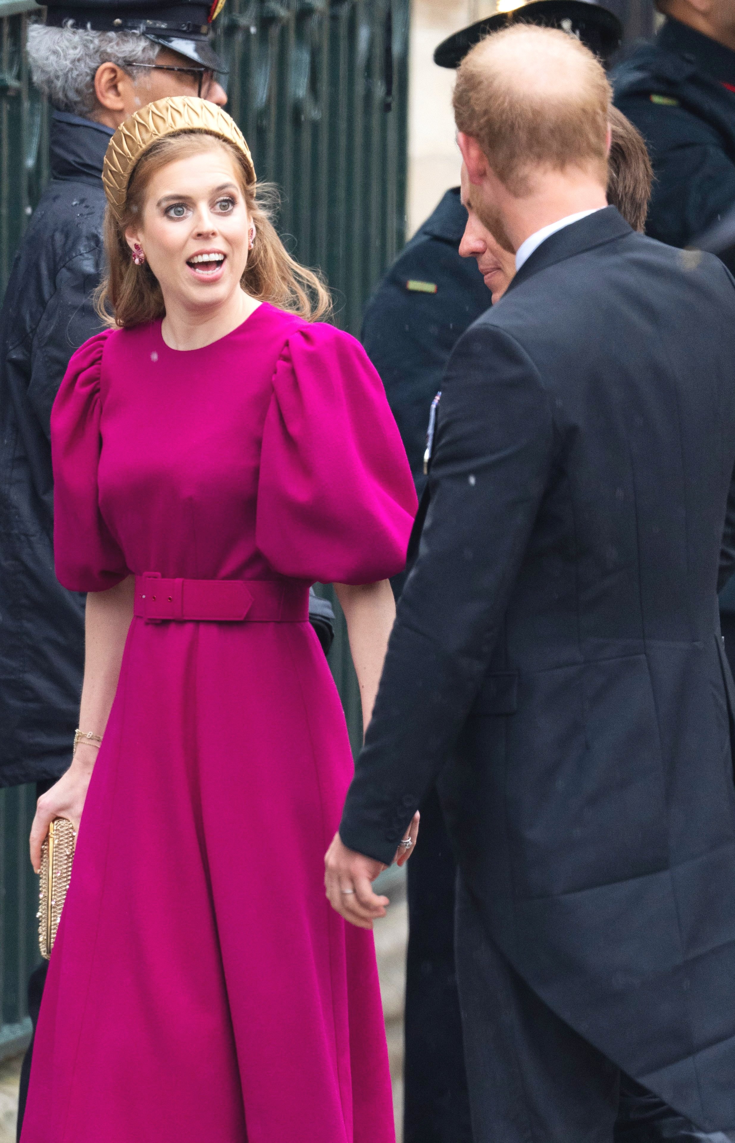 princess_beatrice_york_coronation06.jpg