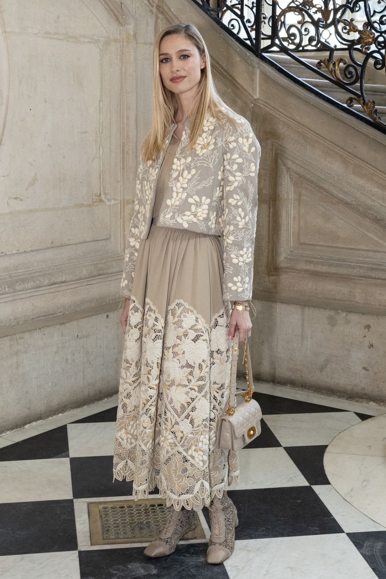 Beatrice Borromeo Attends Christian Dior Spring/Summer 2024 — Royal ...