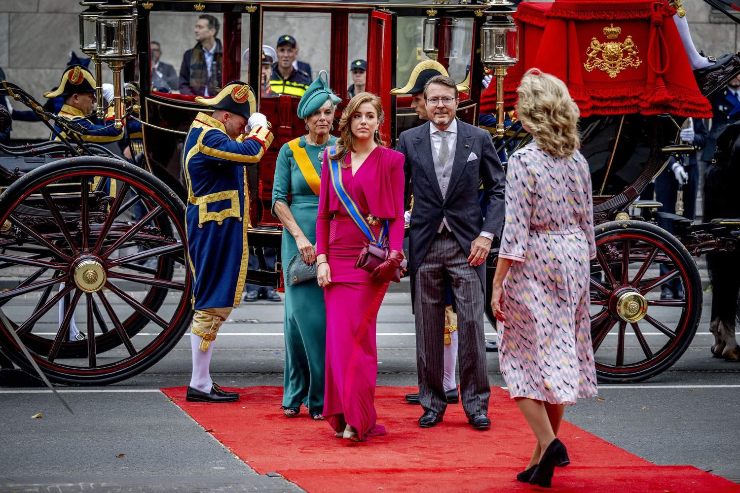 princess-laurentien-attends-prinsjesdag-2023-royal-portraits-gallery