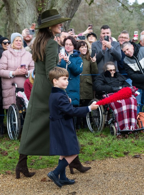 The Prince and Princess of Wales Attend Christmas Day Service 2022 ...