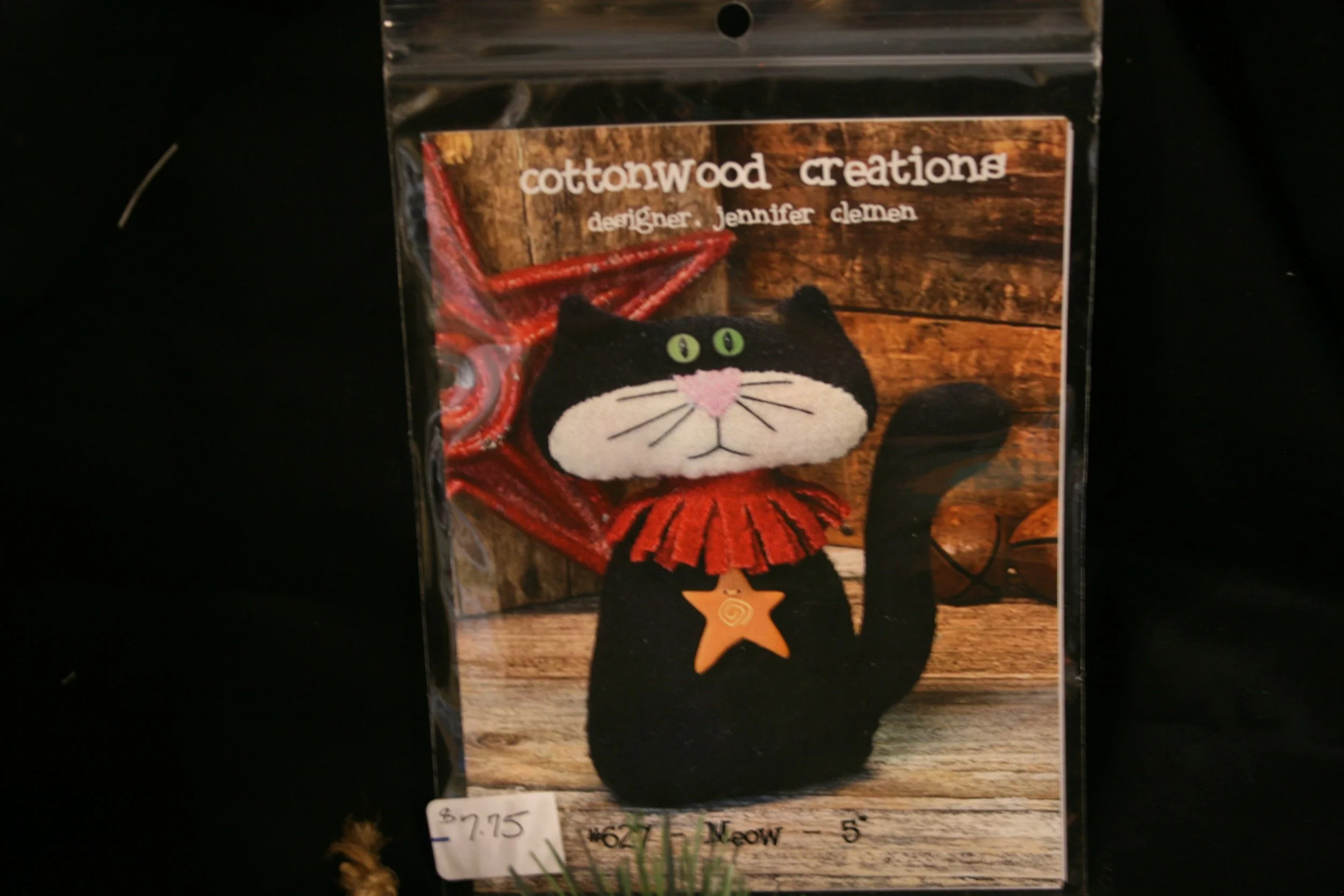 Cottonwood creations #627 Meow