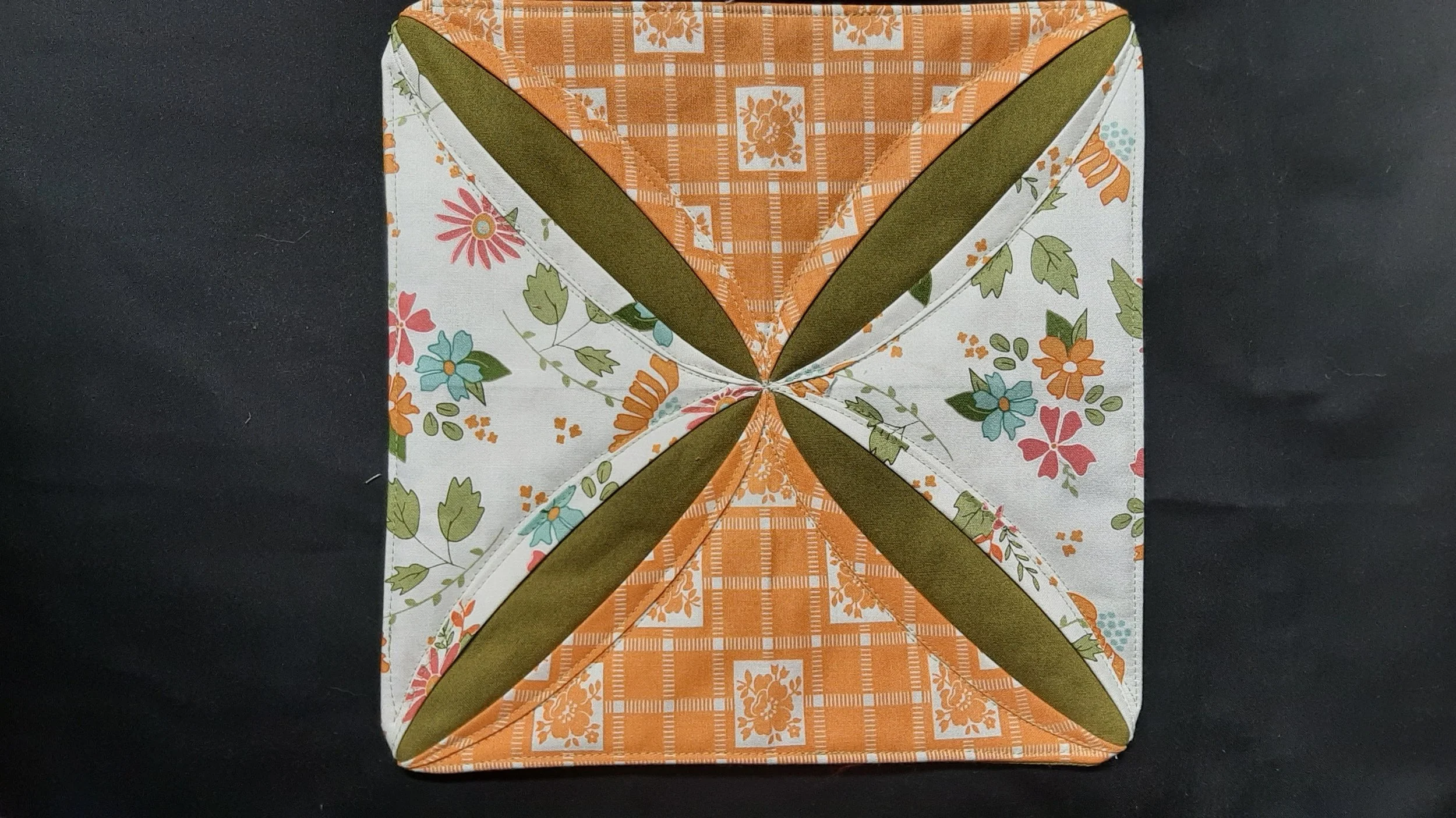 Sewing class for Cathedral Window