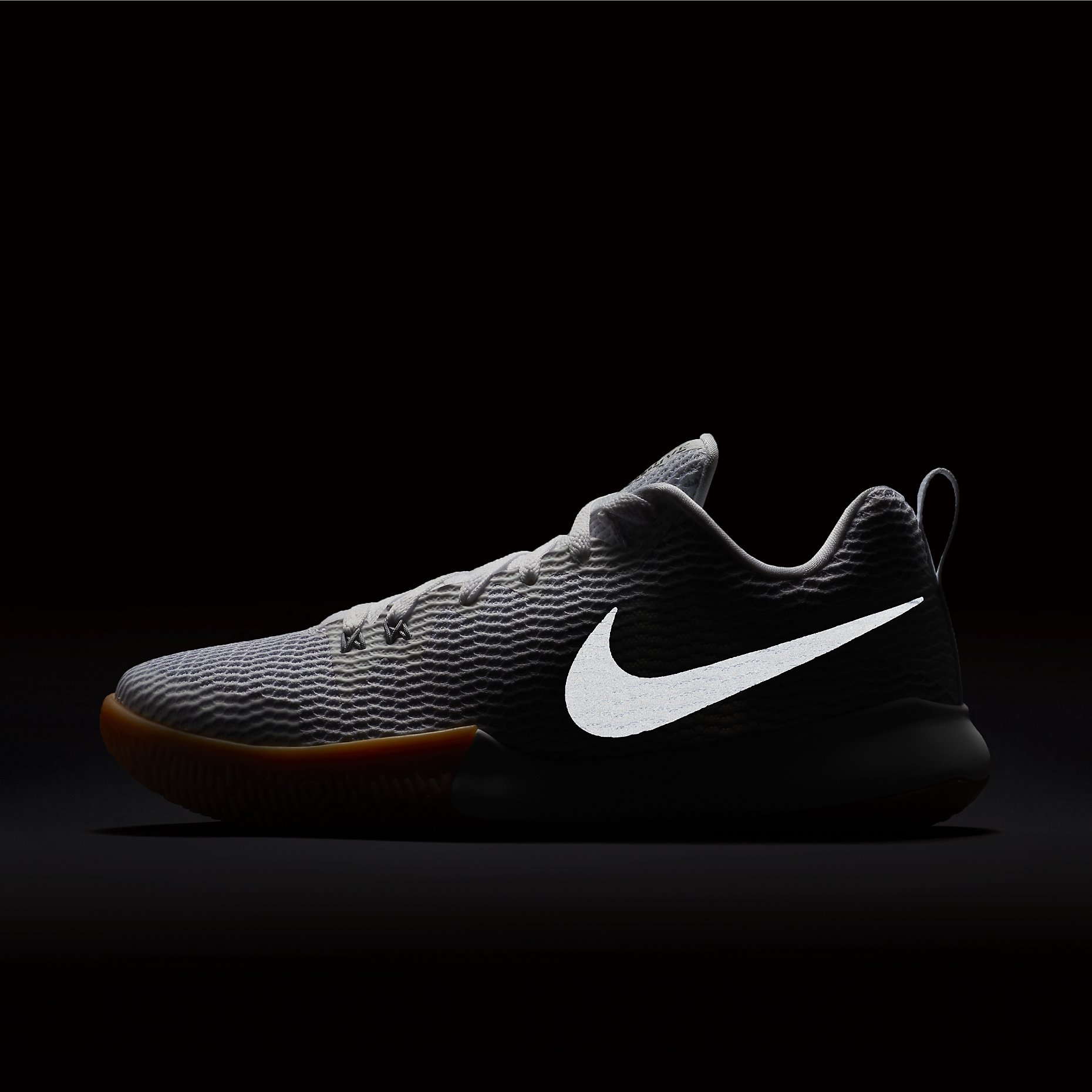 nike zoom live 3