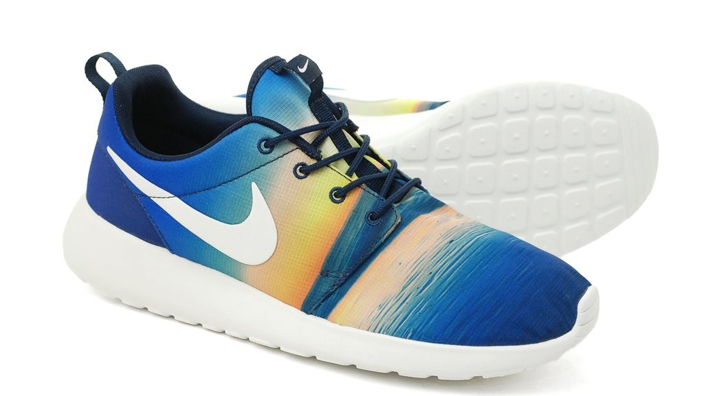 Nike_Rosherun_Summer_Print_Pack_Sunrise_511881-415_2_1024x.jpg