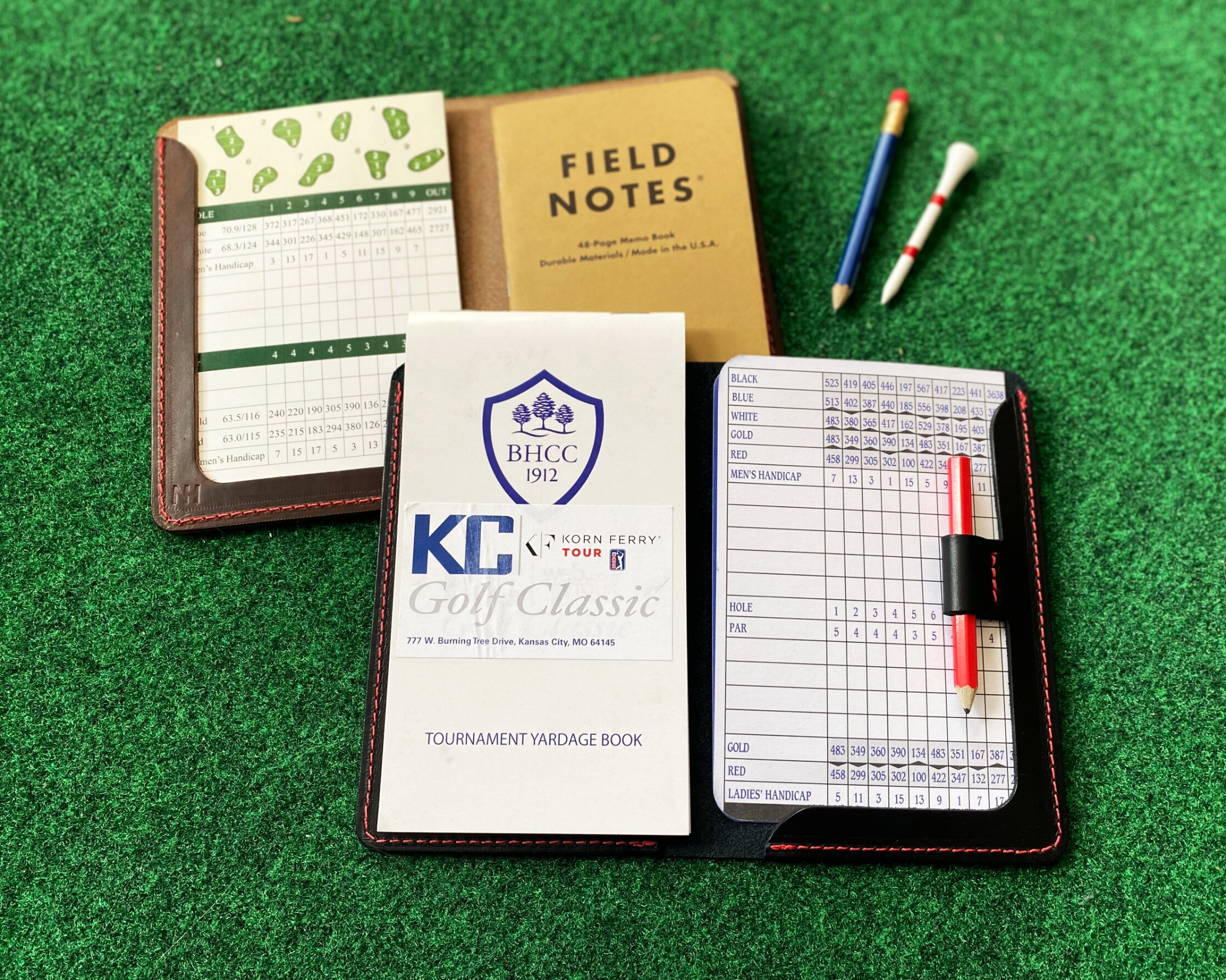 Custom-Leather-Golf-Scorecard-Holder-Gift-Card.png