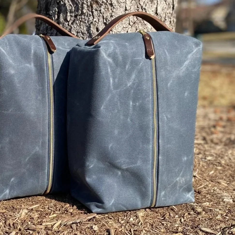 13-gray-blue-tan-brown-leather-golf-shoe-bag.jpg