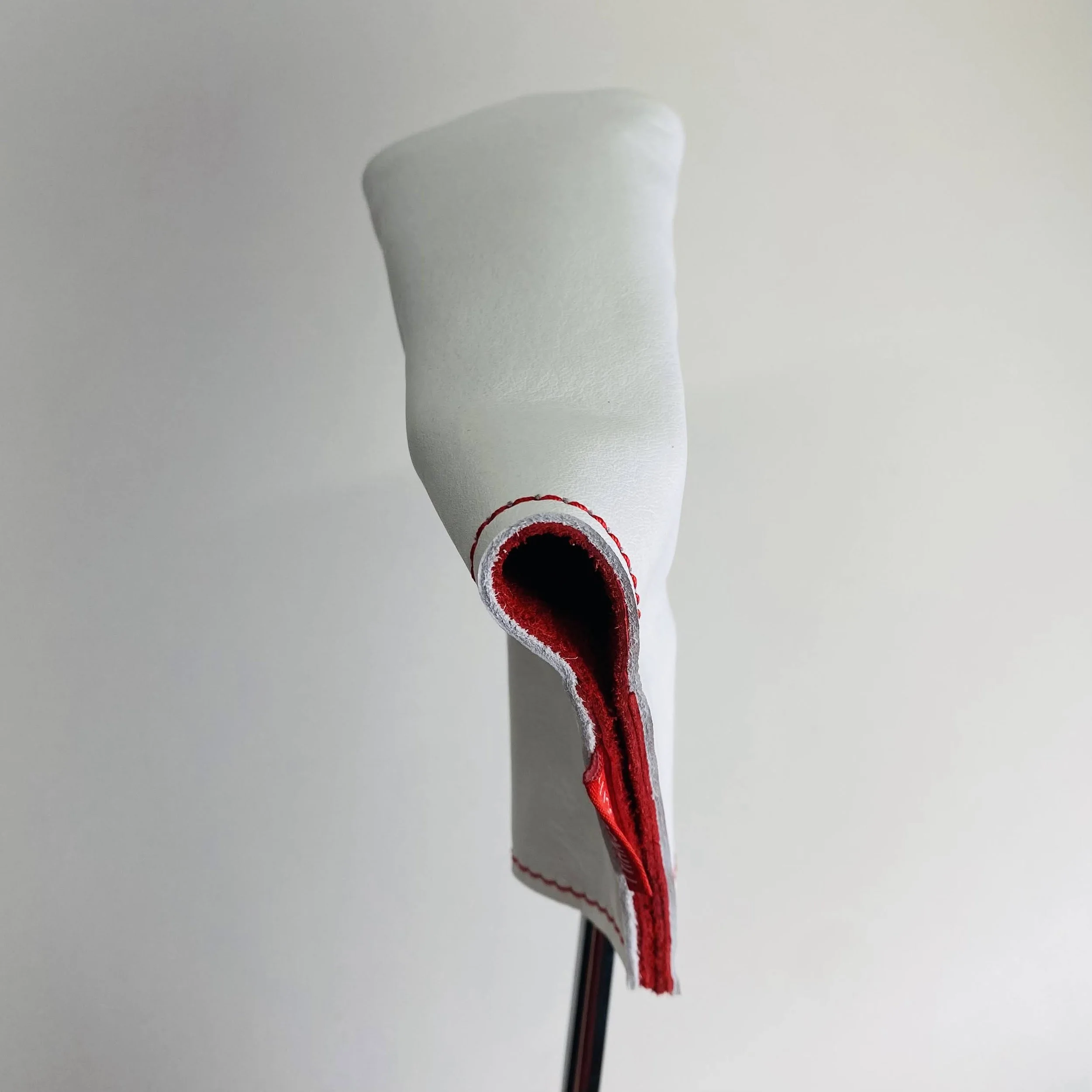 7-Custom-Leather-Golf-Putter-Cover-Midwest-Made.JPG