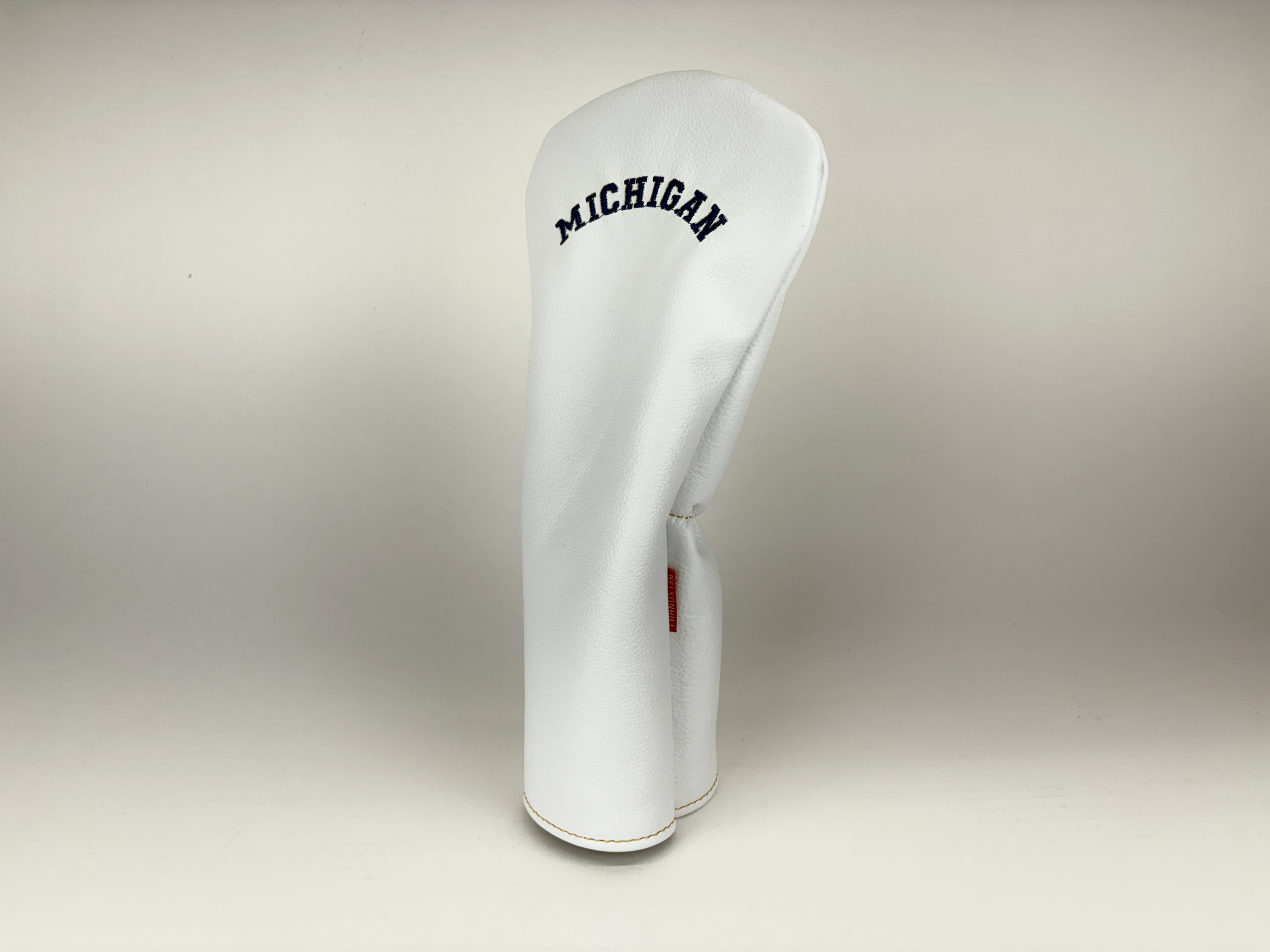 2-michigan-leather-golf-headcover-driver-cover-wolverines.png