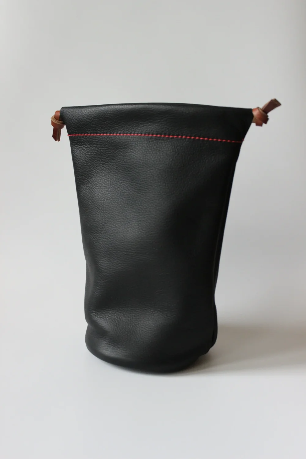 NH Leather Golf Shag Bag — Nelson Hill